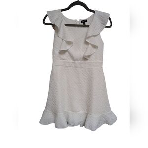 Zunie White Ruffle Dress Party Cocktail Sleeveless Textured‎ Size 12